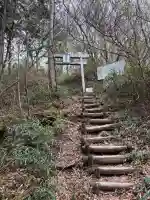 石鎚神社 中宮 成就社の{uncategorized: "未分類", other: "その他", undefined: "問題あり", building: "その他建物", grave: "お墓", sacred_gate: "鳥居", guardian: "狛犬", statue: "像", buddha: "仏像", history: "歴史", nature: "自然", garden: "庭園", animal: "動物", pagoda: "塔", temizu: "手水舎", mountain_gate: "山門・神門", sanctuary: "本殿・本堂", subordinate: "末社・摂社", art: "芸術", scenery: "景色", jizo: "地蔵", ema: "絵馬", goshuin: "御朱印", omikuji: "おみくじ", items: "授与品その他", amulet: "お守り", goshuincho: "御朱印帳", eats: "食事", festival: "お祭り", votive_dance: "神楽", shichigosan: "七五三参", wedding: "結婚式", experience: "体験その他", initially: "初詣", around: "周辺", anti_infection: "感染症対策"}