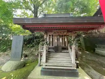 弥生神社の{uncategorized: "未分類", other: "その他", undefined: "問題あり", building: "その他建物", grave: "お墓", sacred_gate: "鳥居", guardian: "狛犬", statue: "像", buddha: "仏像", history: "歴史", nature: "自然", garden: "庭園", animal: "動物", pagoda: "塔", temizu: "手水舎", mountain_gate: "山門・神門", sanctuary: "本殿・本堂", subordinate: "末社・摂社", art: "芸術", scenery: "景色", jizo: "地蔵", ema: "絵馬", goshuin: "御朱印", omikuji: "おみくじ", items: "授与品その他", amulet: "お守り", goshuincho: "御朱印帳", eats: "食事", festival: "お祭り", votive_dance: "神楽", shichigosan: "七五三参", wedding: "結婚式", experience: "体験その他", initially: "初詣", around: "周辺", anti_infection: "感染症対策"}