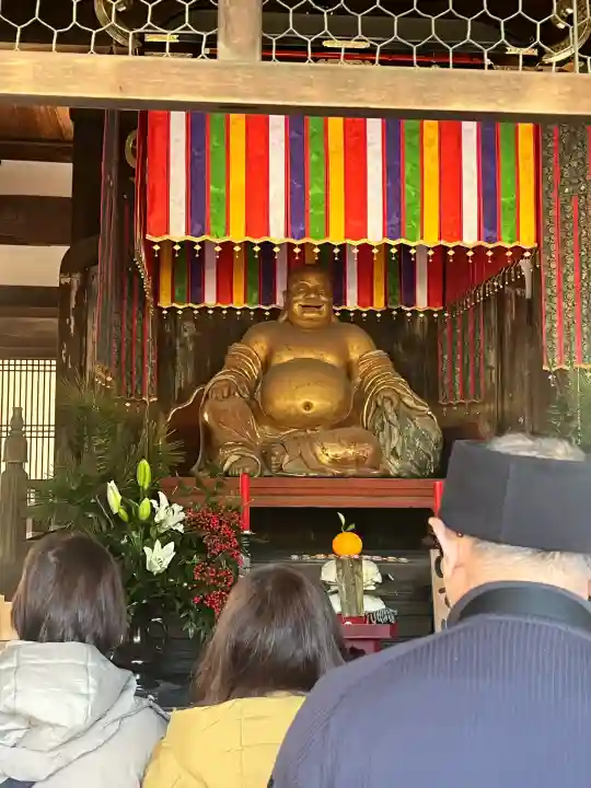 萬福寺の{uncategorized: "未分類", other: "その他", undefined: "問題あり", building: "その他建物", grave: "お墓", sacred_gate: "鳥居", guardian: "狛犬", statue: "像", buddha: "仏像", history: "歴史", nature: "自然", garden: "庭園", animal: "動物", pagoda: "塔", temizu: "手水舎", mountain_gate: "山門・神門", sanctuary: "本殿・本堂", subordinate: "末社・摂社", art: "芸術", scenery: "景色", jizo: "地蔵", ema: "絵馬", goshuin: "御朱印", omikuji: "おみくじ", items: "授与品その他", amulet: "お守り", goshuincho: "御朱印帳", eats: "食事", festival: "お祭り", votive_dance: "神楽", shichigosan: "七五三参", wedding: "結婚式", experience: "体験その他", initially: "初詣", around: "周辺", anti_infection: "感染症対策"}