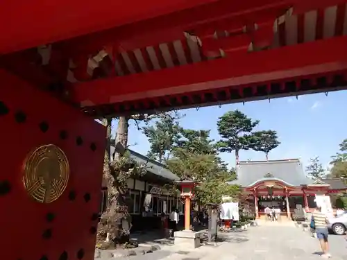 東伏見稲荷神社の山門・神門