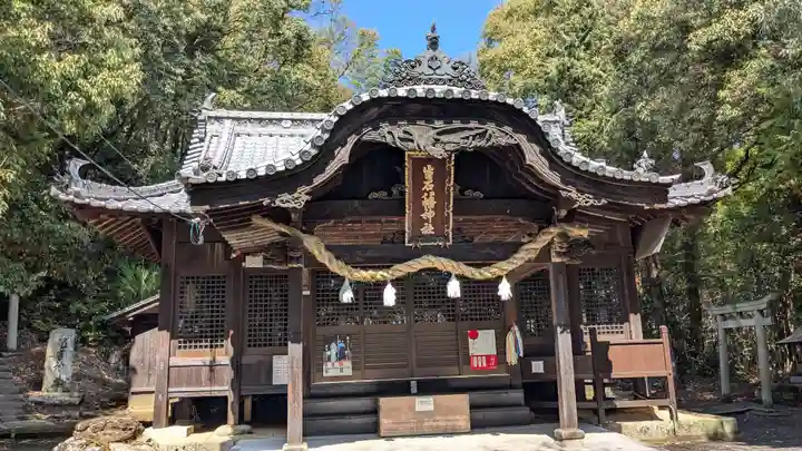 生石八幡神社の本殿・本堂