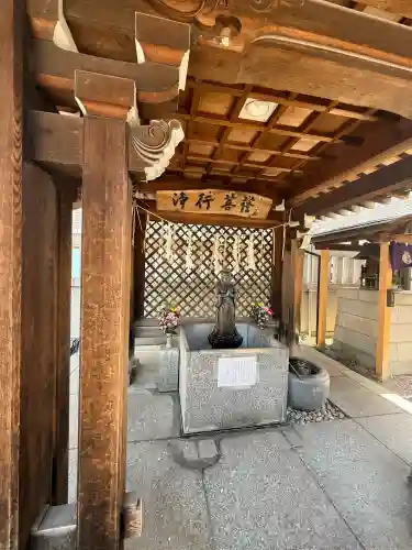 善國寺の{uncategorized: "未分類", other: "その他", undefined: "問題あり", building: "その他建物", grave: "お墓", sacred_gate: "鳥居", guardian: "狛犬", statue: "像", buddha: "仏像", history: "歴史", nature: "自然", garden: "庭園", animal: "動物", pagoda: "塔", temizu: "手水舎", mountain_gate: "山門・神門", sanctuary: "本殿・本堂", subordinate: "末社・摂社", art: "芸術", scenery: "景色", jizo: "地蔵", ema: "絵馬", goshuin: "御朱印", omikuji: "おみくじ", items: "授与品その他", amulet: "お守り", goshuincho: "御朱印帳", eats: "食事", festival: "お祭り", votive_dance: "神楽", shichigosan: "七五三参", wedding: "結婚式", experience: "体験その他", initially: "初詣", around: "周辺", anti_infection: "感染症対策"}