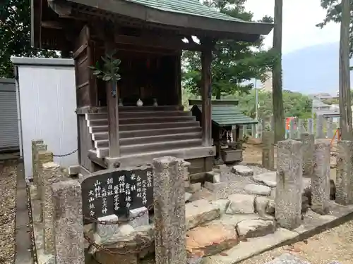折戸八幡社の本殿・本堂