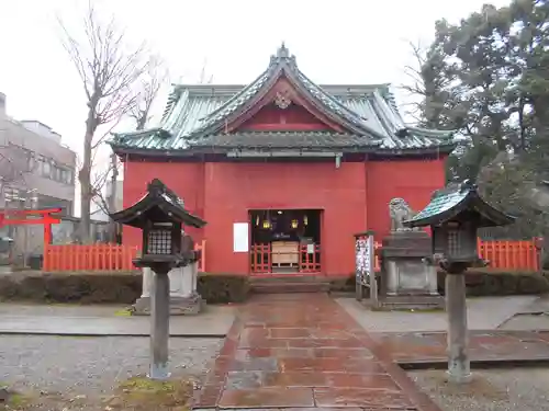 尾崎神社の本殿