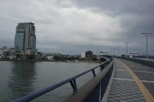 須衛都久神社の周辺