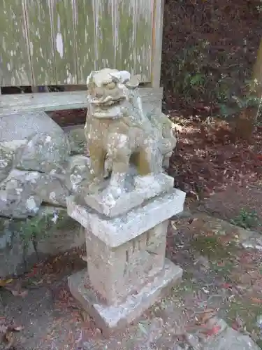 篠畑神社の狛犬