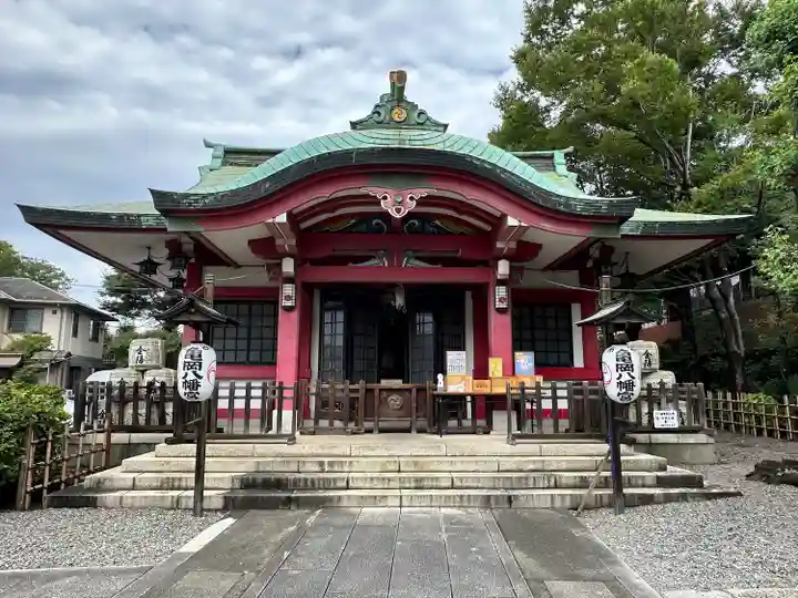 市谷亀岡八幡宮の本殿・本堂