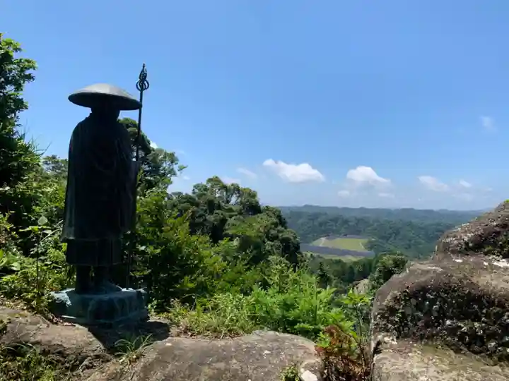 観音寺の像