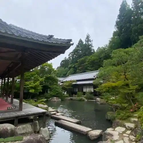 百済寺の庭園