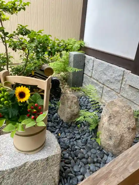 粟嶋堂宗徳寺の庭園