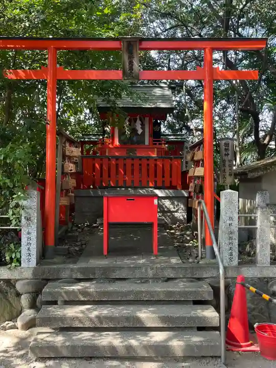 御器所八幡宮の{uncategorized: "未分類", other: "その他", undefined: "問題あり", building: "その他建物", grave: "お墓", sacred_gate: "鳥居", guardian: "狛犬", statue: "像", buddha: "仏像", history: "歴史", nature: "自然", garden: "庭園", animal: "動物", pagoda: "塔", temizu: "手水舎", mountain_gate: "山門・神門", sanctuary: "本殿・本堂", subordinate: "末社・摂社", art: "芸術", scenery: "景色", jizo: "地蔵", ema: "絵馬", goshuin: "御朱印", omikuji: "おみくじ", items: "授与品その他", amulet: "お守り", goshuincho: "御朱印帳", eats: "食事", festival: "お祭り", votive_dance: "神楽", shichigosan: "七五三参", wedding: "結婚式", experience: "体験その他", initially: "初詣", around: "周辺", anti_infection: "感染症対策"}