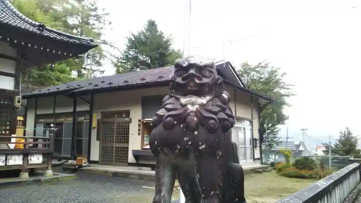 南部神社の狛犬