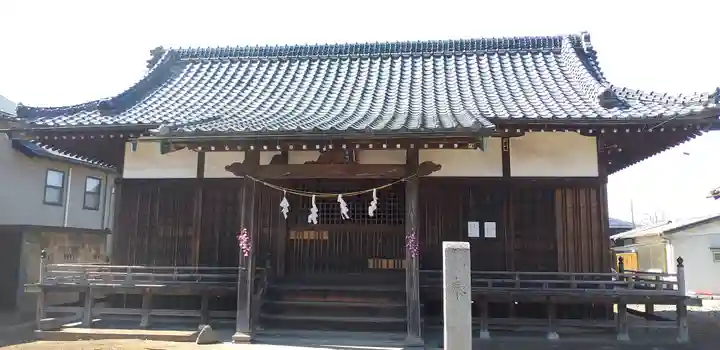 小泉神社の本殿・本堂