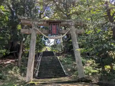 闇見神社の{uncategorized: "未分類", other: "その他", undefined: "問題あり", building: "その他建物", grave: "お墓", sacred_gate: "鳥居", guardian: "狛犬", statue: "像", buddha: "仏像", history: "歴史", nature: "自然", garden: "庭園", animal: "動物", pagoda: "塔", temizu: "手水舎", mountain_gate: "山門・神門", sanctuary: "本殿・本堂", subordinate: "末社・摂社", art: "芸術", scenery: "景色", jizo: "地蔵", ema: "絵馬", goshuin: "御朱印", omikuji: "おみくじ", items: "授与品その他", amulet: "お守り", goshuincho: "御朱印帳", eats: "食事", festival: "お祭り", votive_dance: "神楽", shichigosan: "七五三参", wedding: "結婚式", experience: "体験その他", initially: "初詣", around: "周辺", anti_infection: "感染症対策"}