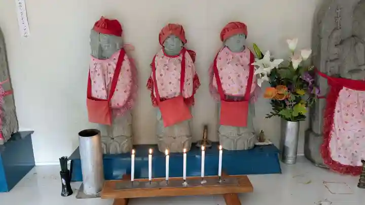 中札内地蔵尊の地蔵