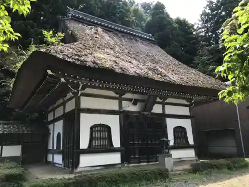 西明寺の本殿・本堂