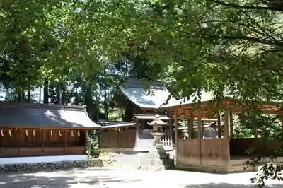 飛鳥坐神社の末社・摂社
