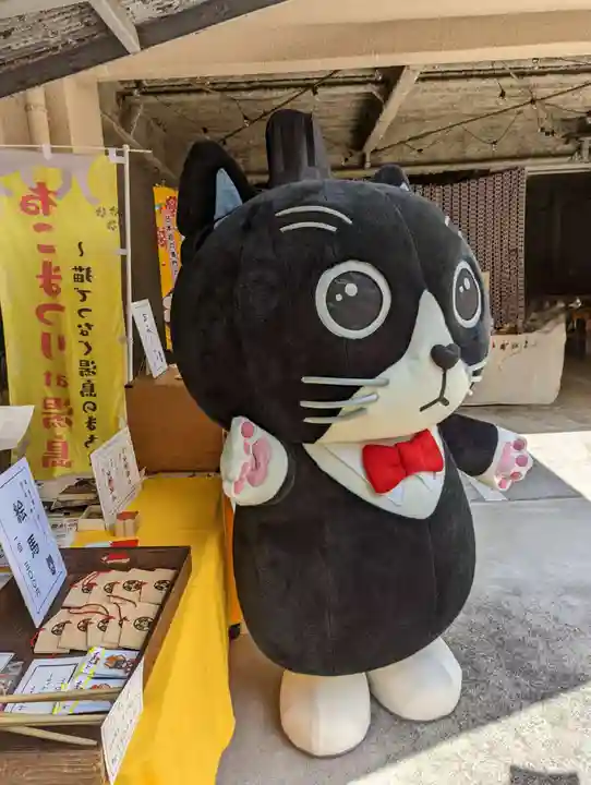 妻戀神社の動物