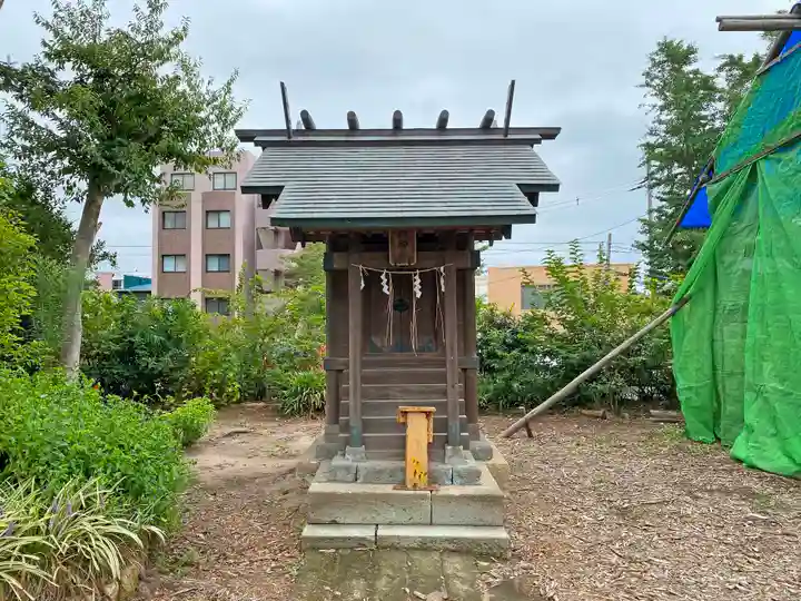飯香岡八幡宮の末社・摂社