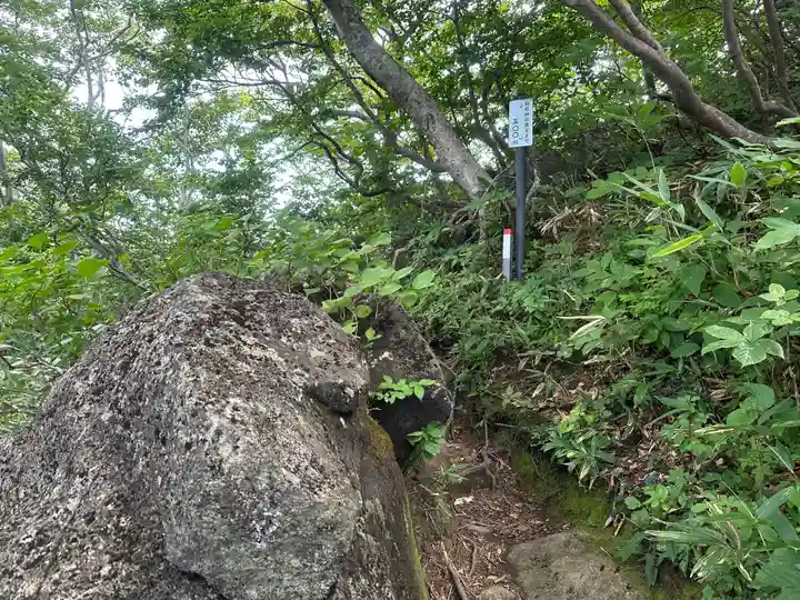 駒形神社奥宮(岩手県)
