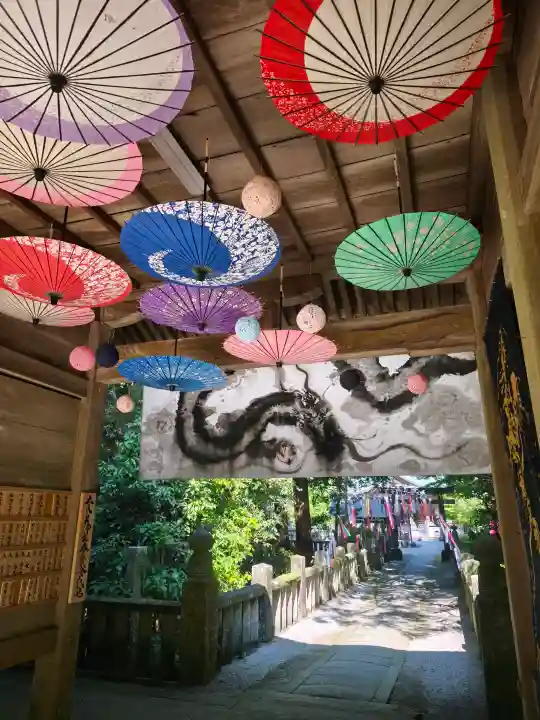 大水上神社の{uncategorized: "未分類", other: "その他", undefined: "問題あり", building: "その他建物", grave: "お墓", sacred_gate: "鳥居", guardian: "狛犬", statue: "像", buddha: "仏像", history: "歴史", nature: "自然", garden: "庭園", animal: "動物", pagoda: "塔", temizu: "手水舎", mountain_gate: "山門・神門", sanctuary: "本殿・本堂", subordinate: "末社・摂社", art: "芸術", scenery: "景色", jizo: "地蔵", ema: "絵馬", goshuin: "御朱印", omikuji: "おみくじ", items: "授与品その他", amulet: "お守り", goshuincho: "御朱印帳", eats: "食事", festival: "お祭り", votive_dance: "神楽", shichigosan: "七五三参", wedding: "結婚式", experience: "体験その他", initially: "初詣", around: "周辺", anti_infection: "感染症対策"}