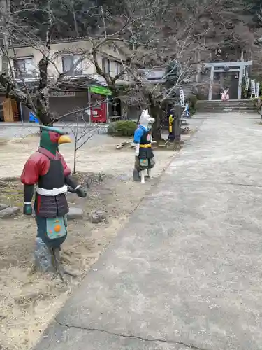 桃太郎神社の狛犬