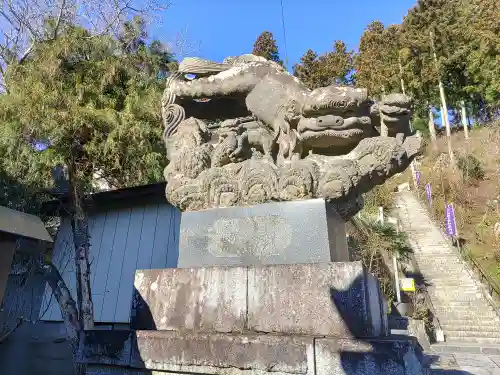 石都々古和気神社の狛犬