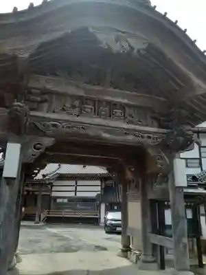 柳玄寺の山門・神門