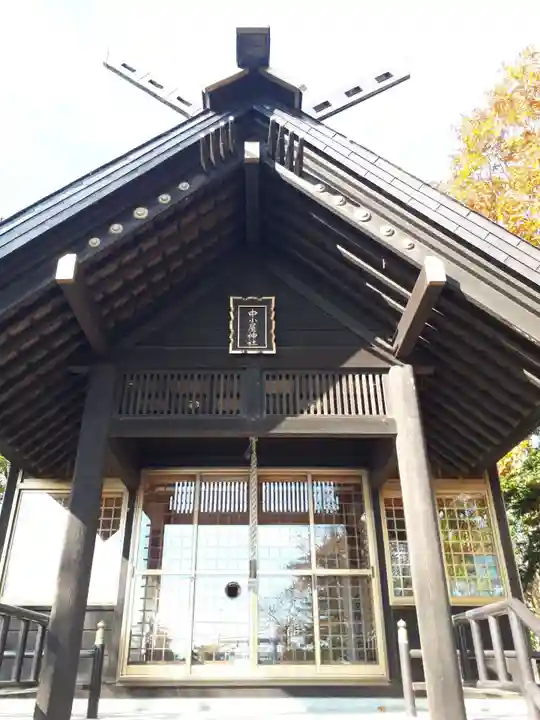 中小屋神社の本殿・本堂