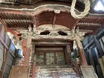 萩原神社の本殿