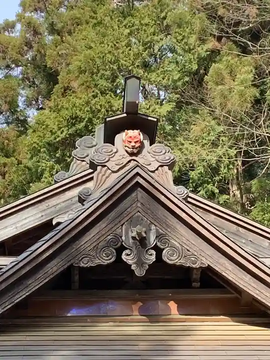 新倉富士浅間神社の本殿・本堂