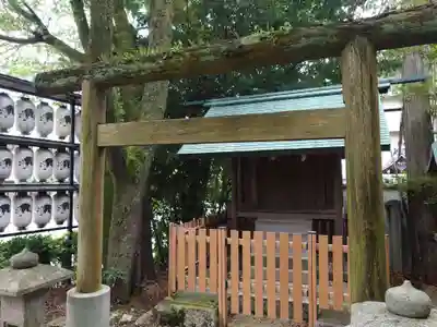 岡崎神社の末社・摂社