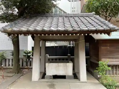 御園神社の手水舎