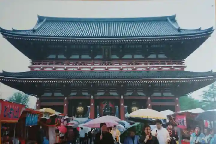 浅草寺の山門・神門