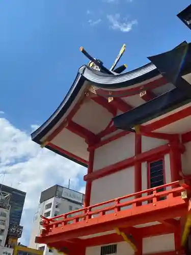 花園神社の本殿・本堂