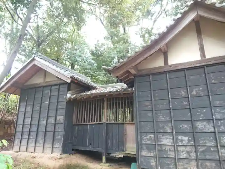 八幡社の本殿・本堂