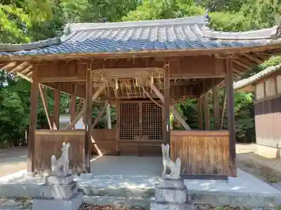 宇留春日神社の末社・摂社