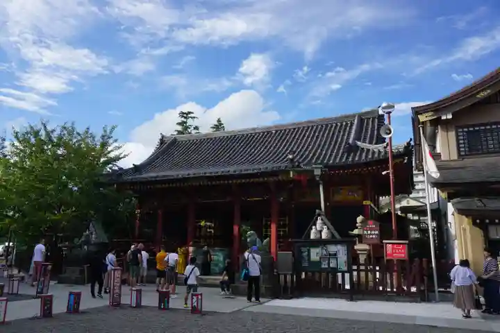 浅草神社の本殿・本堂