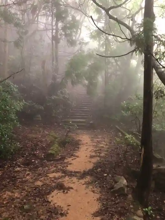 御山神社(厳島神社奧宮)の周辺
