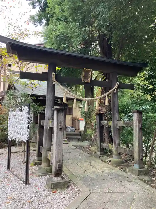 所澤神明社の末社・摂社