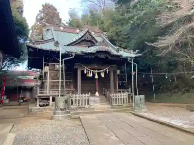 諏訪神社の{uncategorized: "未分類", other: "その他", undefined: "問題あり", building: "その他建物", grave: "お墓", sacred_gate: "鳥居", guardian: "狛犬", statue: "像", buddha: "仏像", history: "歴史", nature: "自然", garden: "庭園", animal: "動物", pagoda: "塔", temizu: "手水舎", mountain_gate: "山門・神門", sanctuary: "本殿・本堂", subordinate: "末社・摂社", art: "芸術", scenery: "景色", jizo: "地蔵", ema: "絵馬", goshuin: "御朱印", omikuji: "おみくじ", items: "授与品その他", amulet: "お守り", goshuincho: "御朱印帳", eats: "食事", festival: "お祭り", votive_dance: "神楽", shichigosan: "七五三参", wedding: "結婚式", experience: "体験その他", initially: "初詣", around: "周辺", anti_infection: "感染症対策"}