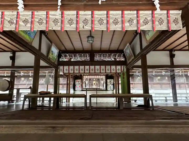 往馬坐伊古麻都比古神社の本殿・本堂