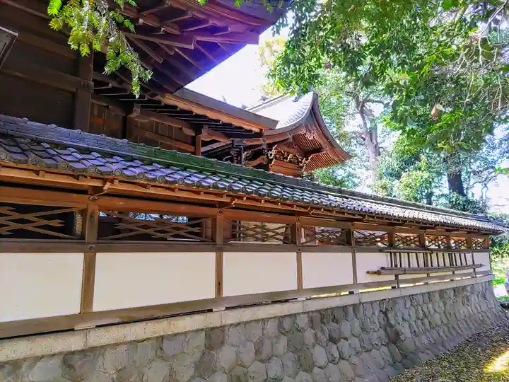 生島神社の本殿・本堂