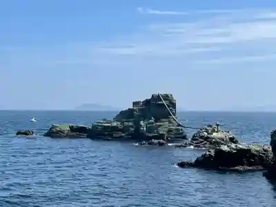 ビシャゴ浦姉妹岩(大分県)