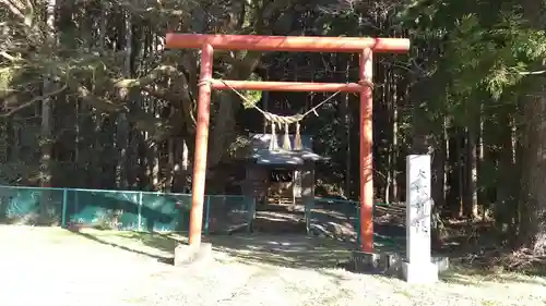 大塚神社の鳥居