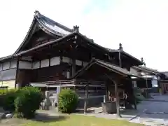 長圓寺の本殿