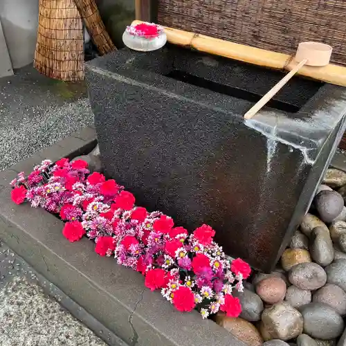 上尾御嶽神社の手水舎
