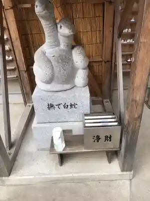 蛇窪神社の狛犬