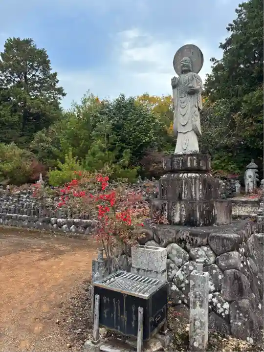 石塔寺(滋賀県)