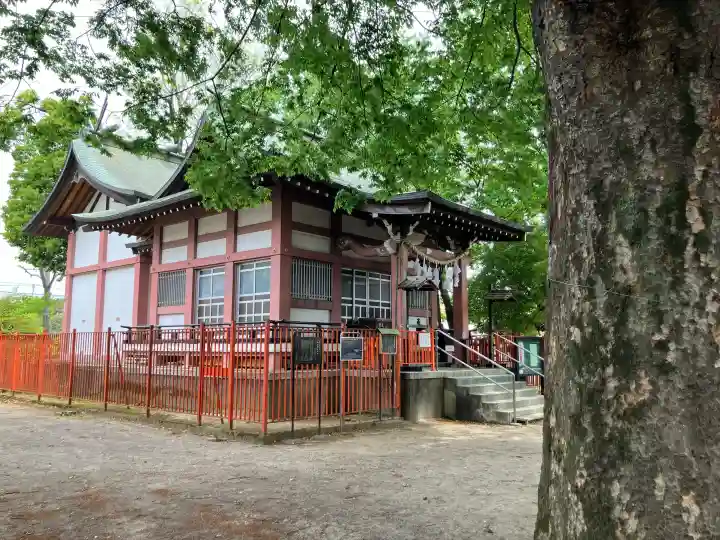 青渭神社の{uncategorized: "未分類", other: "その他", undefined: "問題あり", building: "その他建物", grave: "お墓", sacred_gate: "鳥居", guardian: "狛犬", statue: "像", buddha: "仏像", history: "歴史", nature: "自然", garden: "庭園", animal: "動物", pagoda: "塔", temizu: "手水舎", mountain_gate: "山門・神門", sanctuary: "本殿・本堂", subordinate: "末社・摂社", art: "芸術", scenery: "景色", jizo: "地蔵", ema: "絵馬", goshuin: "御朱印", omikuji: "おみくじ", items: "授与品その他", amulet: "お守り", goshuincho: "御朱印帳", eats: "食事", festival: "お祭り", votive_dance: "神楽", shichigosan: "七五三参", wedding: "結婚式", experience: "体験その他", initially: "初詣", around: "周辺", anti_infection: "感染症対策"}